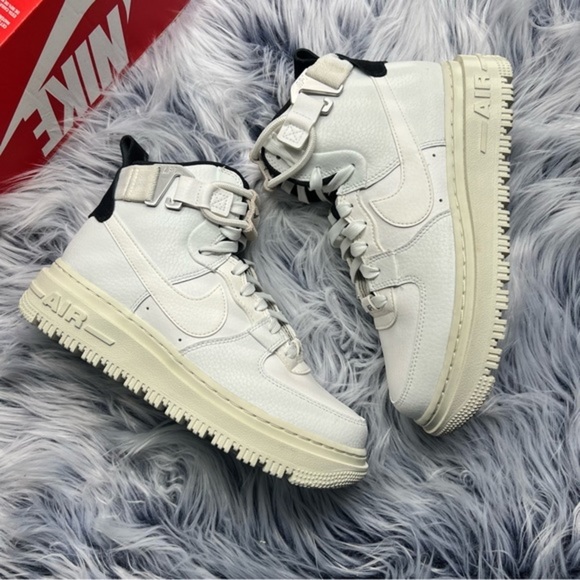 Nike Air Force 1 HI UT 2.0 - Picture 2 of 6